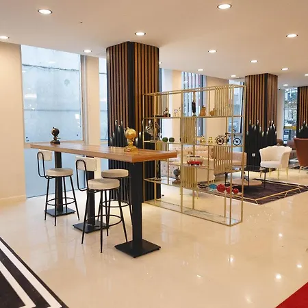 Night & فندق Cekme