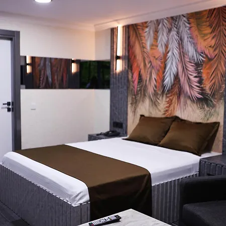 Night & فندق Cekme