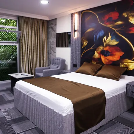 Hotel Night & Cekme